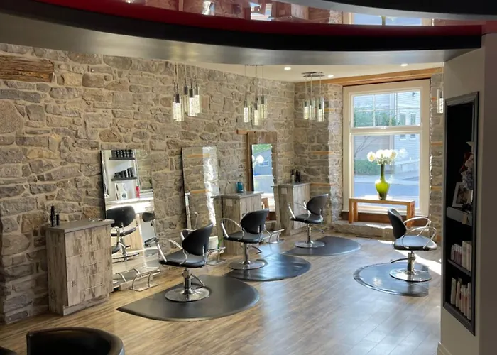 Kemptville Suites